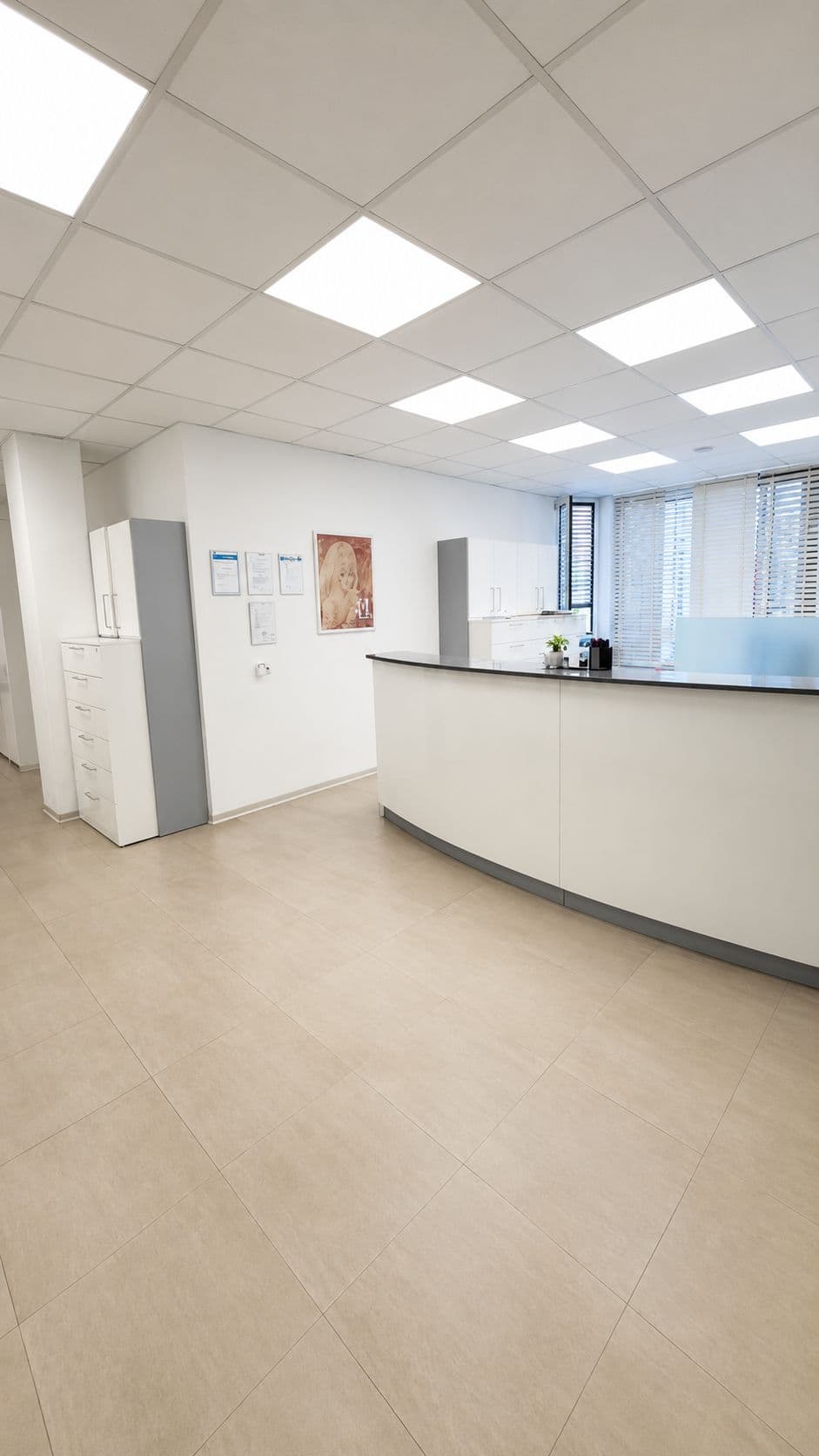 Praxisräume der Frauenarztpraxis Dr. Sagiroglu in Stuttgart-Bad Cannstatt – 1